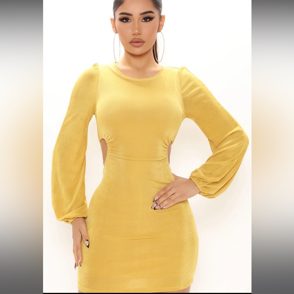 🌟NWT Fashion Nova Mini Dress In color Mustard 🌟